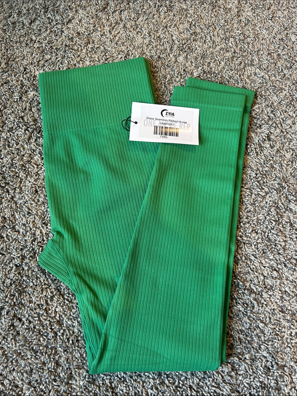 NWT Zyia Grass Seamless Ribbed Hi-rise Legging
